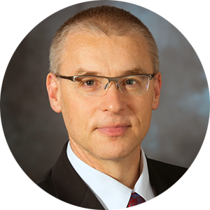 Dr. Jakub Tolar